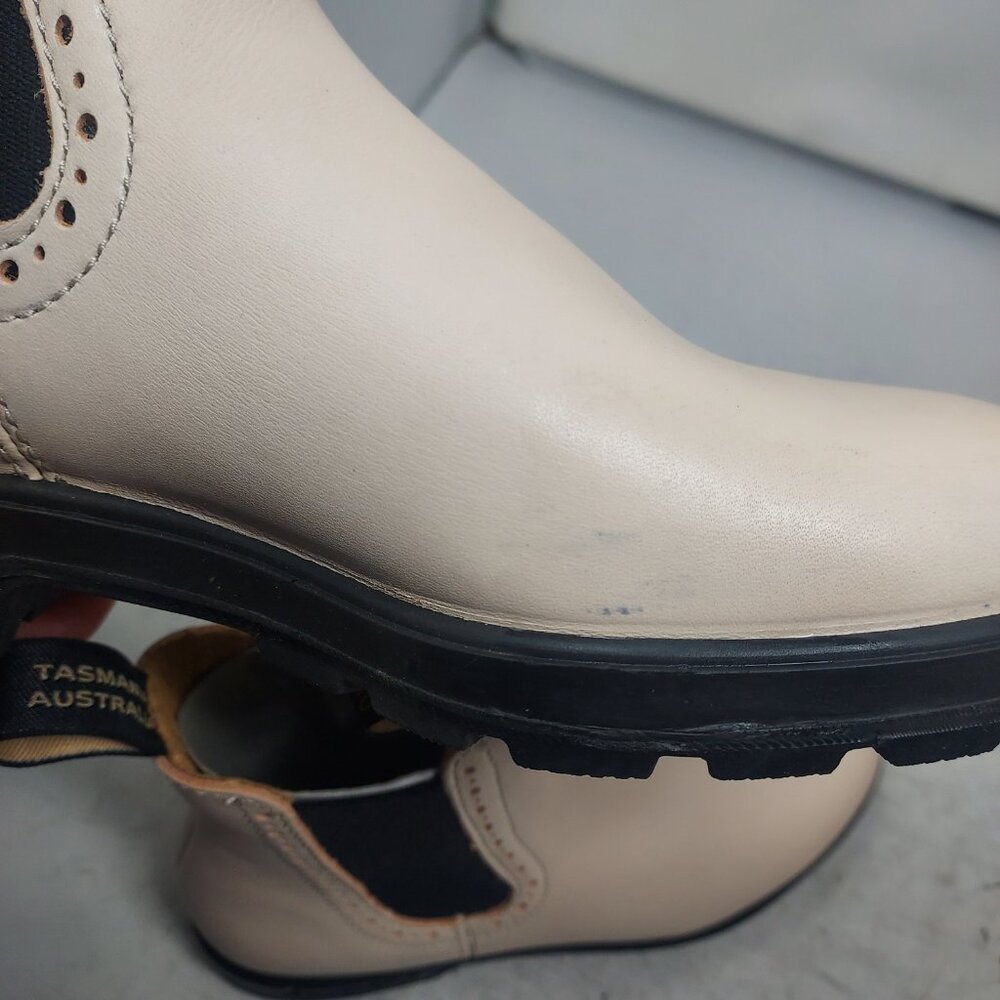 Blundstone Chelsea Pearl Pink Tall Boot - Picture 7 of 10
